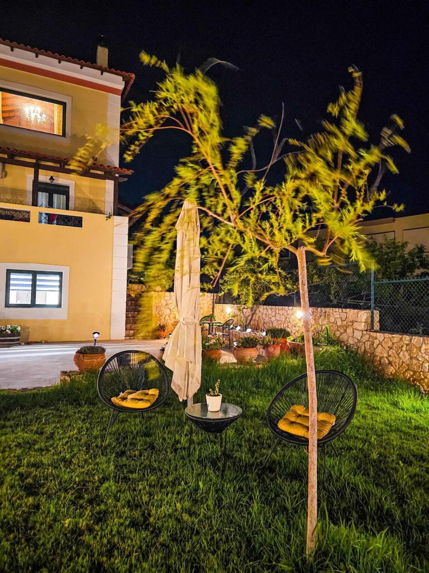 Villa Aitheras With Sea Views And Garden Stérnai Exteriör bild